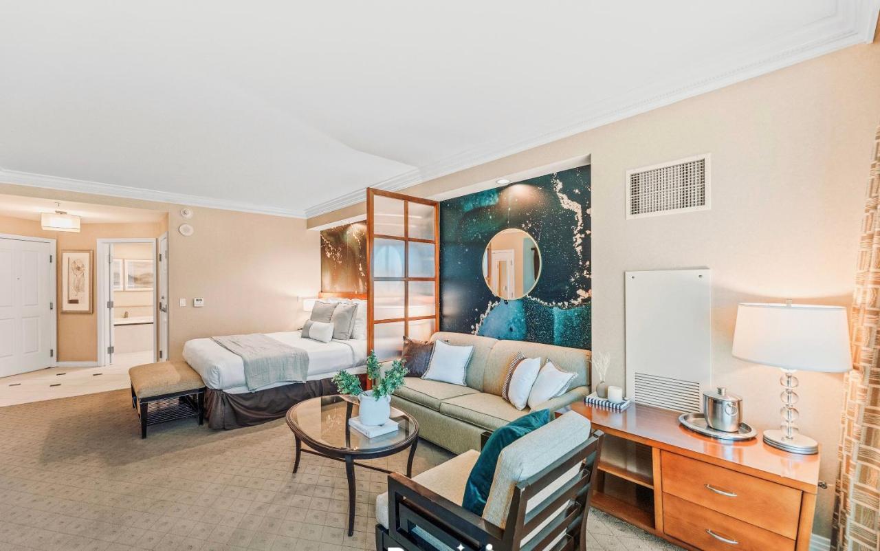 Balcony Full Strip View Suite Mgm Signature Free Valet ラスベガス エクステリア 写真